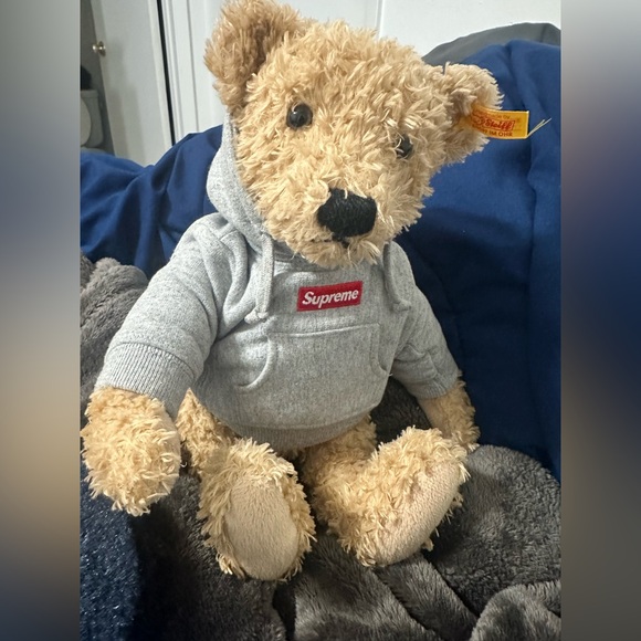 コグマSupreme Steiff Bear 2体セット Supreme Steiff Bear (FW18) - $178